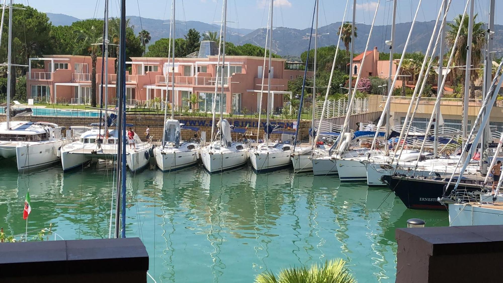 Apartments Di Salvo Furnari Dış mekan fotoğraf